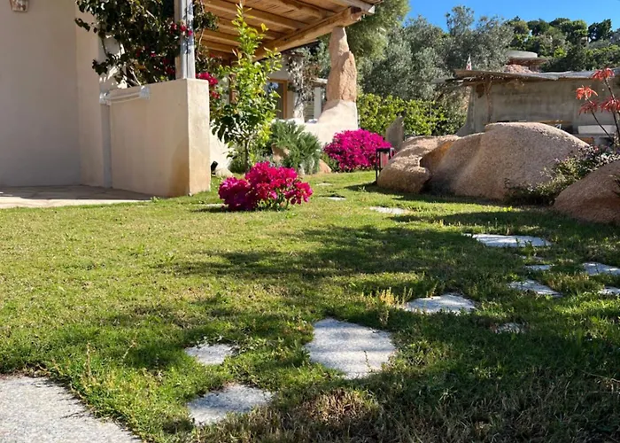 Gasthof Domomea Porto Cervo